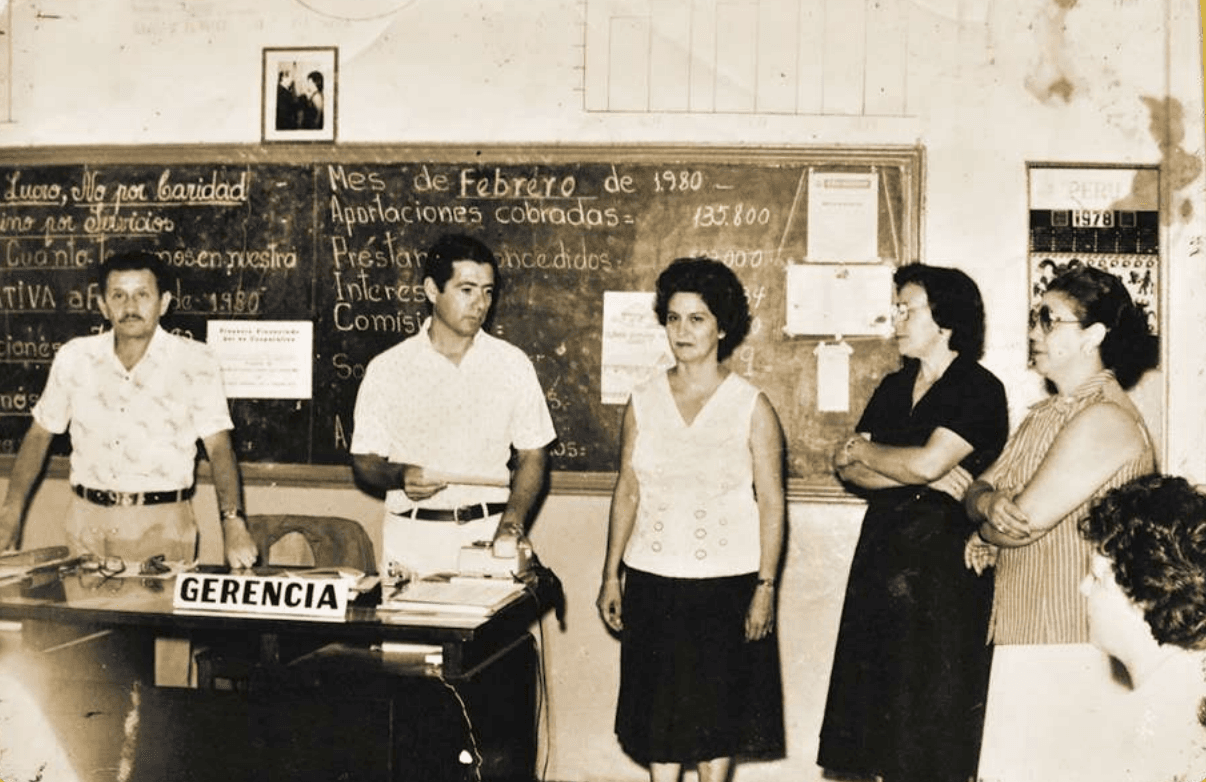 COOPEDUC en 1985 — asamblea histórica